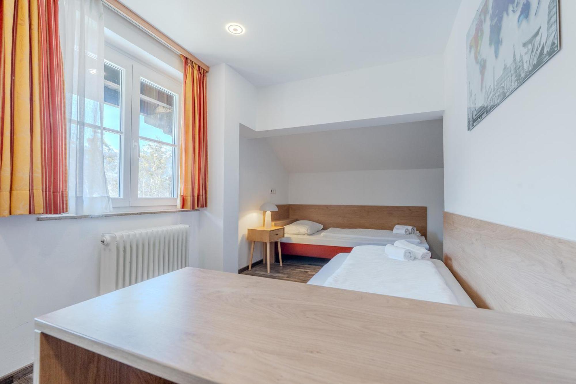 Whats-App Self-Check-In - Villa Maria Theresia Bad Goisern Δωμάτιο φωτογραφία